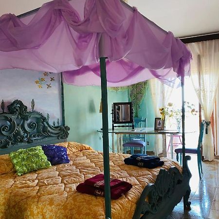 ロッカ・インペリアーレBig House Vicino Al Castelloアパートメント エクステリア 写真
