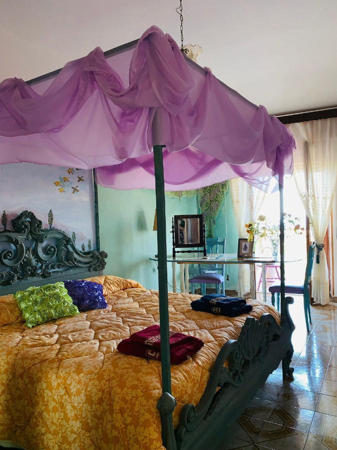 ロッカ・インペリアーレBig House Vicino Al Castelloアパートメント エクステリア 写真